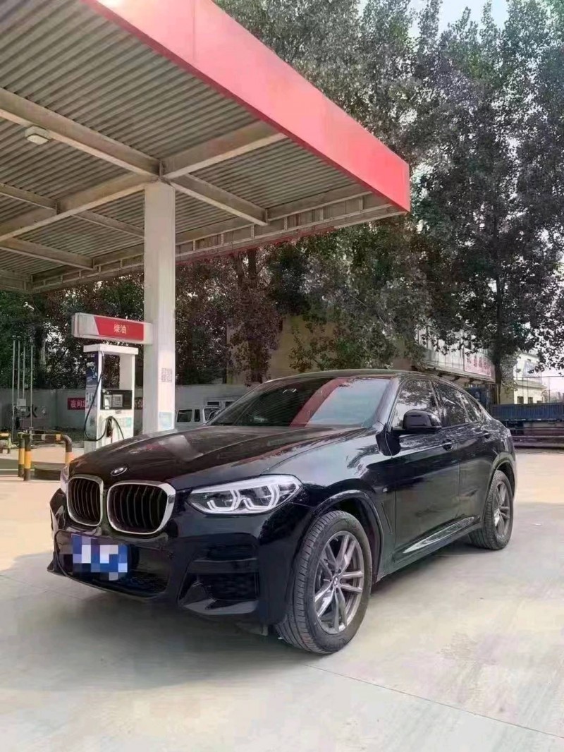 北京20年宝马X4 M2