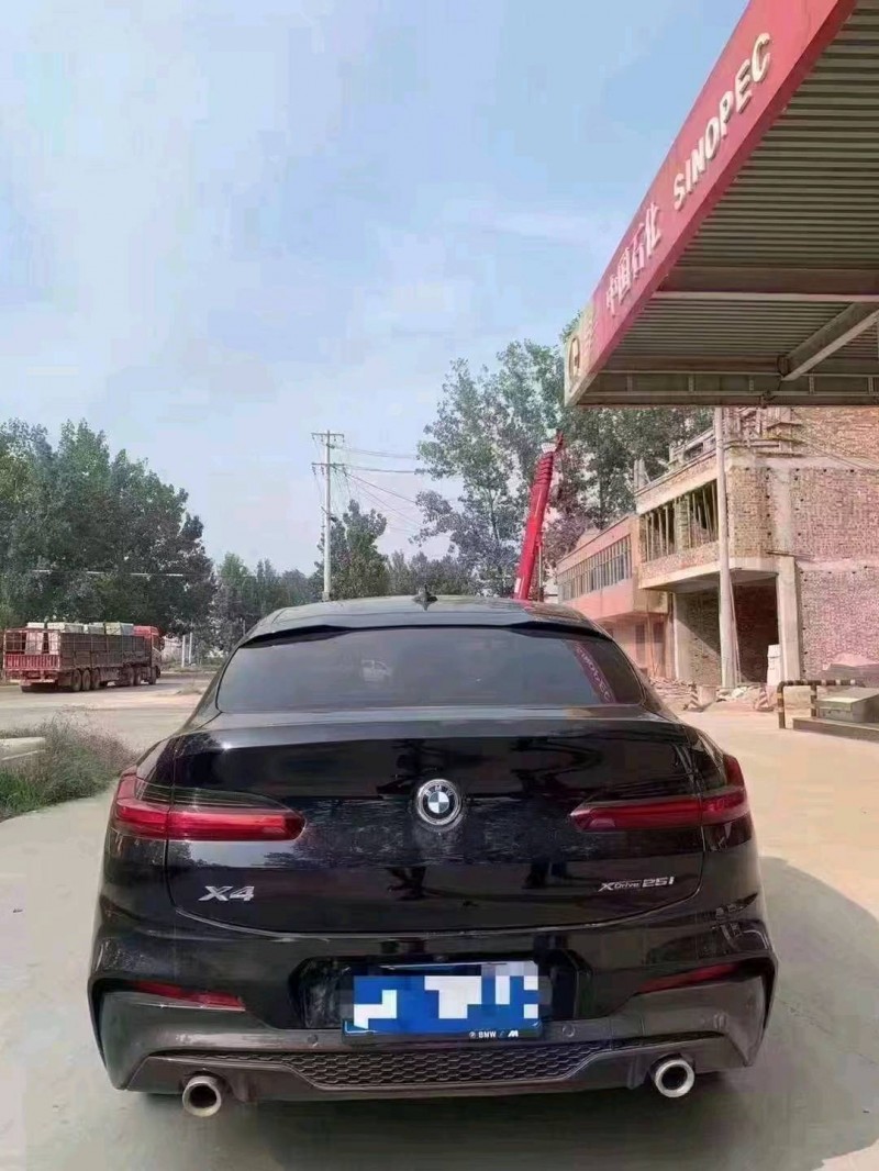 北京20年宝马X4 M3