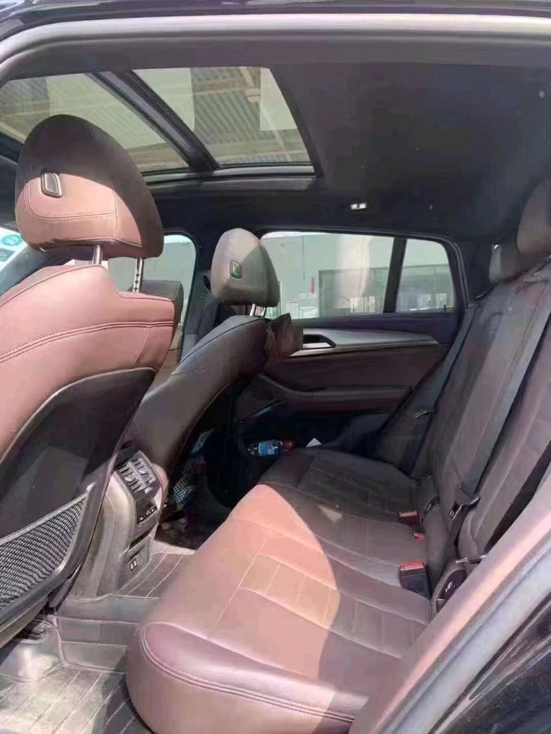 北京20年宝马X4 M7