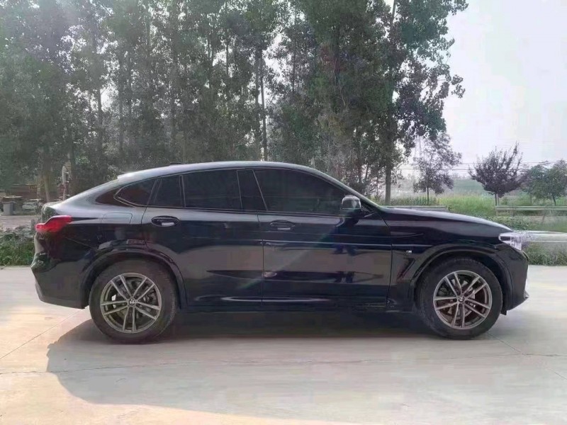 北京20年宝马X4 M9
