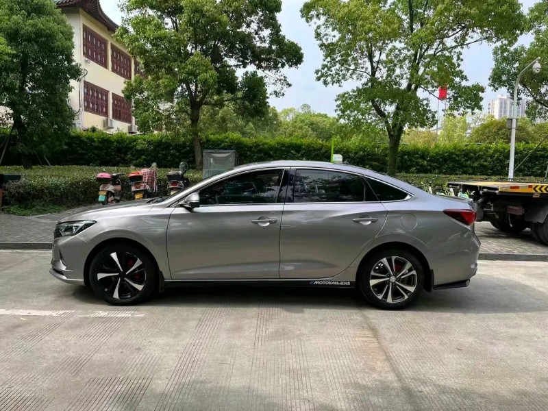 衡陽21年長安汽車逸動3
