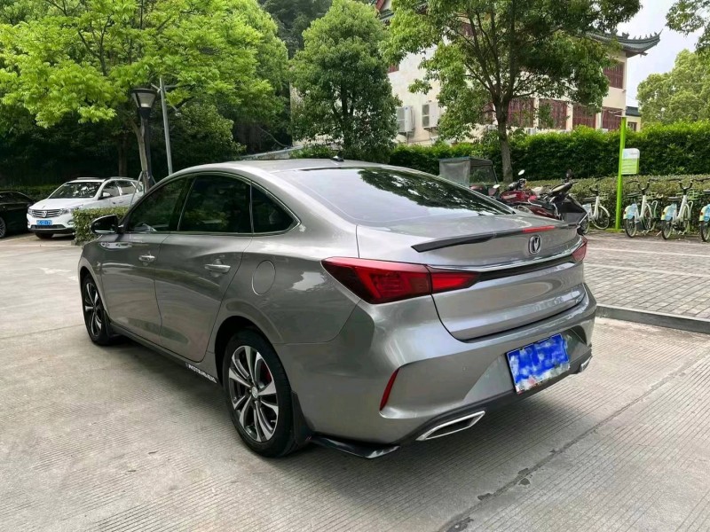 衡陽21年長安汽車逸動4