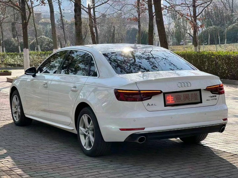 天水18年奧迪A4L2