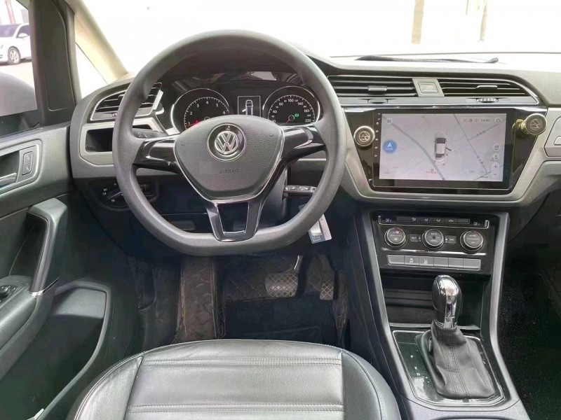 北京17年大众途安3