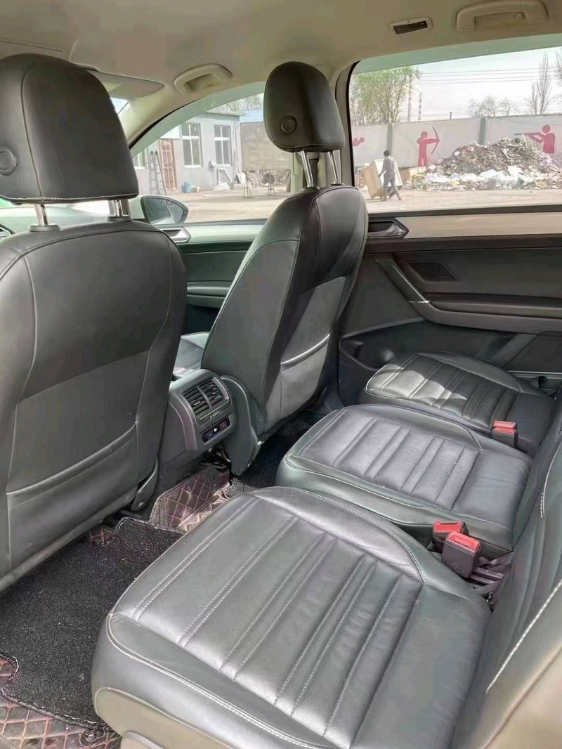 北京17年大众途安6