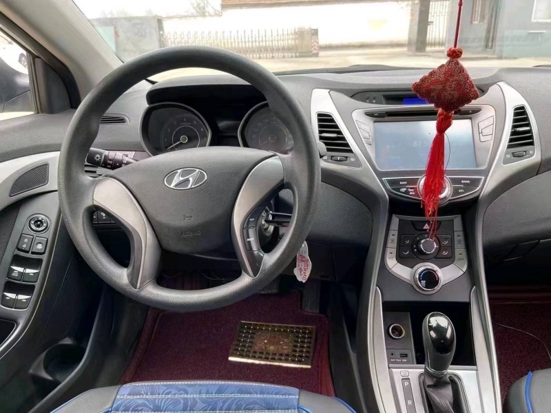 北京13年现代朗动3