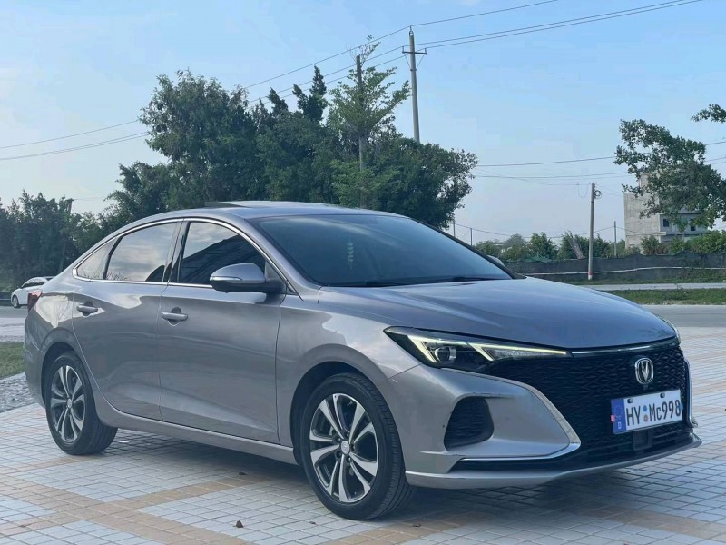 汕頭20年長安汽車逸動2
