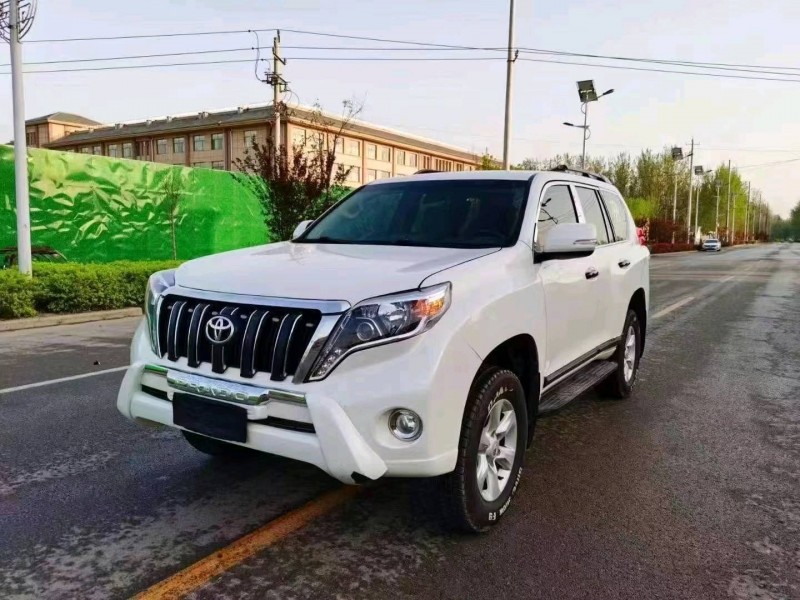 北京11年丰田普拉多5