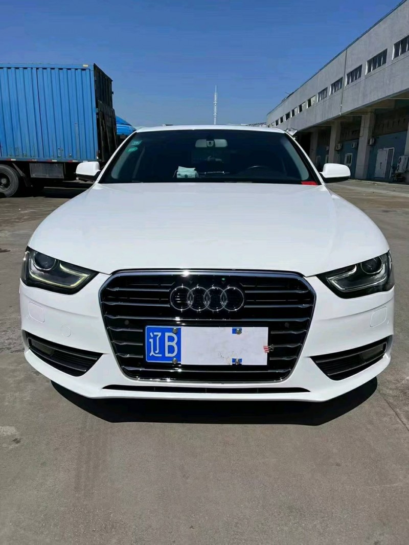 中山14年奧迪A4L1