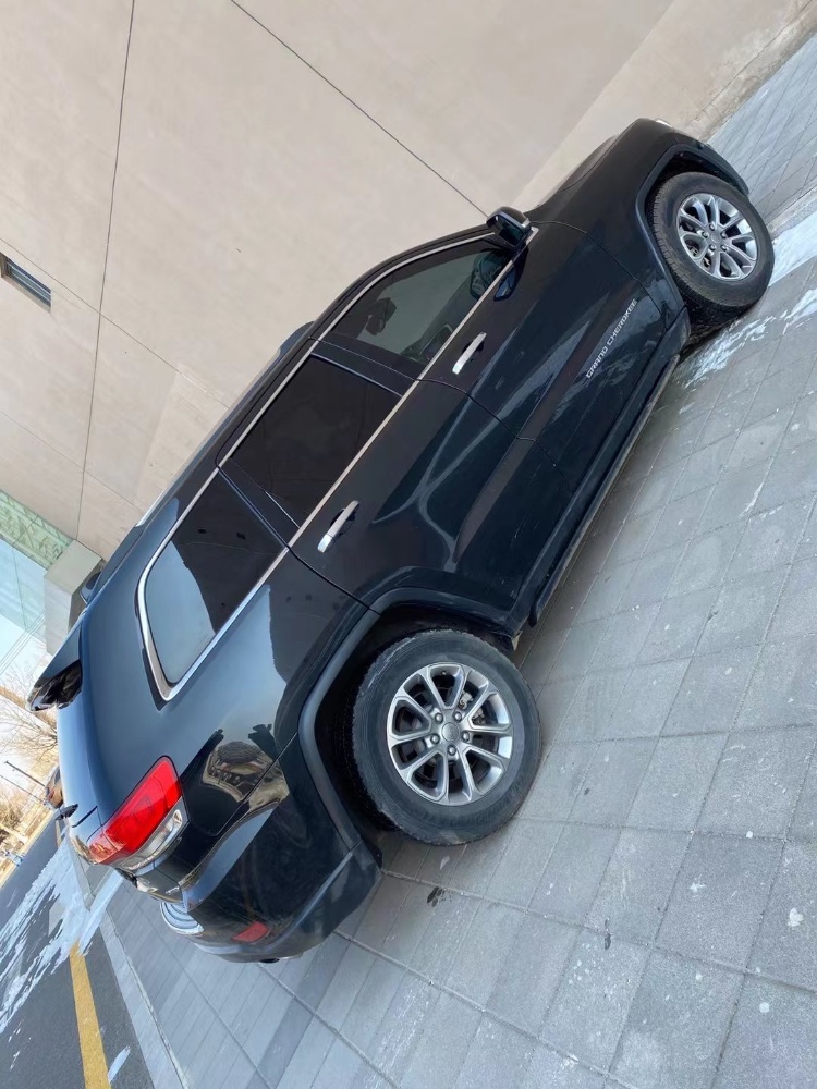 營口15年Jeep大切諾基7