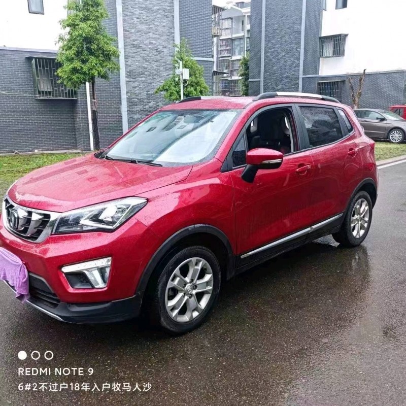 重慶17年長安汽車CS152