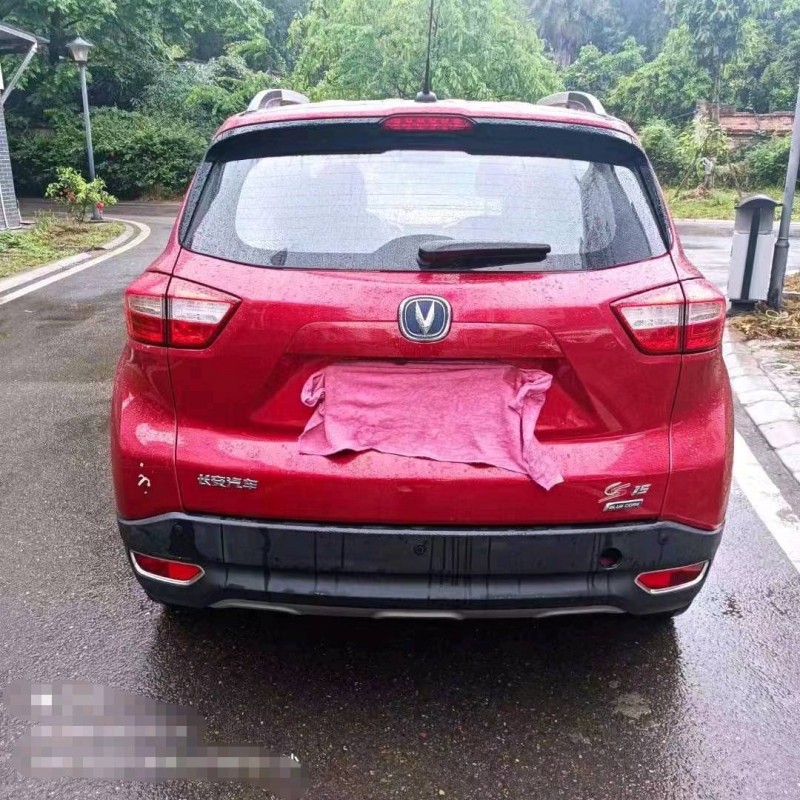 重慶17年長安汽車CS153