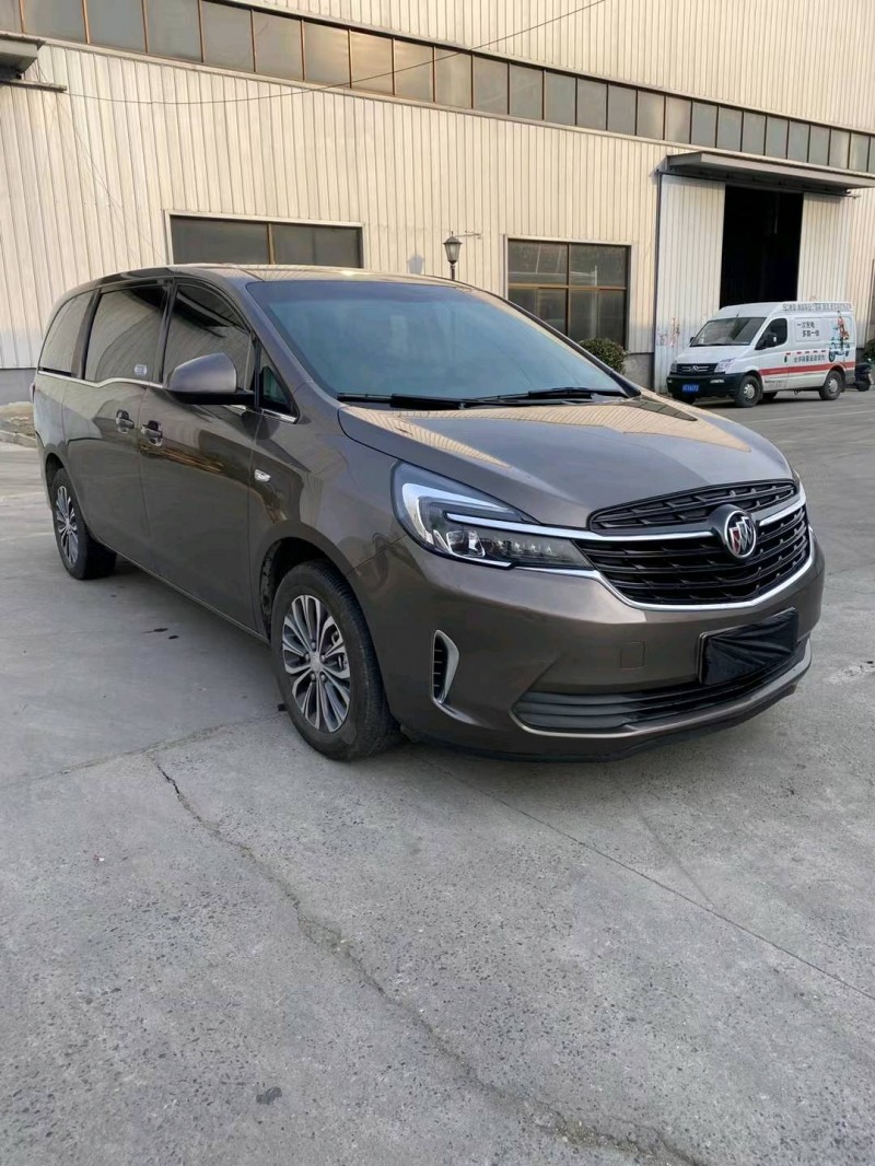 徐州21年别克GL82