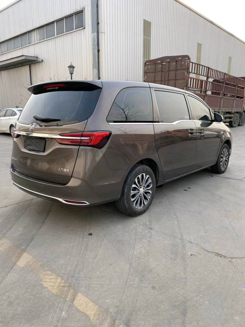 徐州21年别克GL84