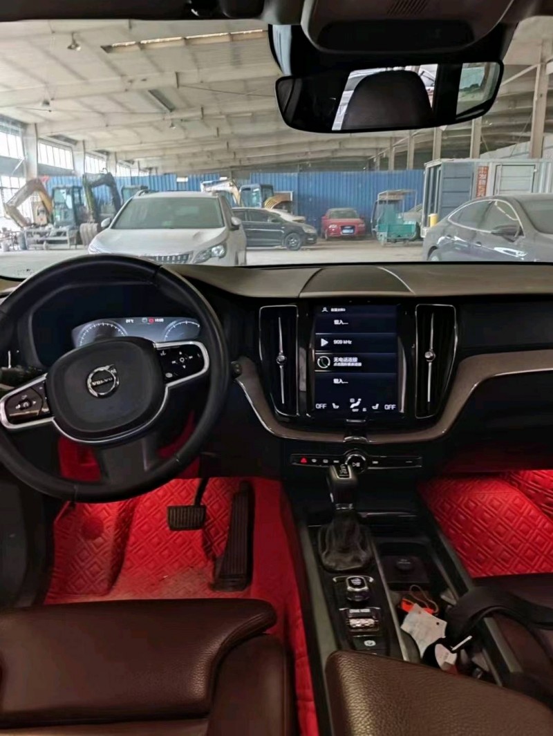 北京18年沃爾沃XC608