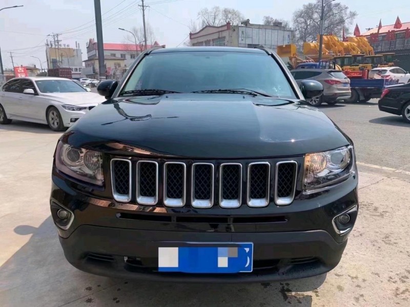 哈爾濱15年Jeep指南者1