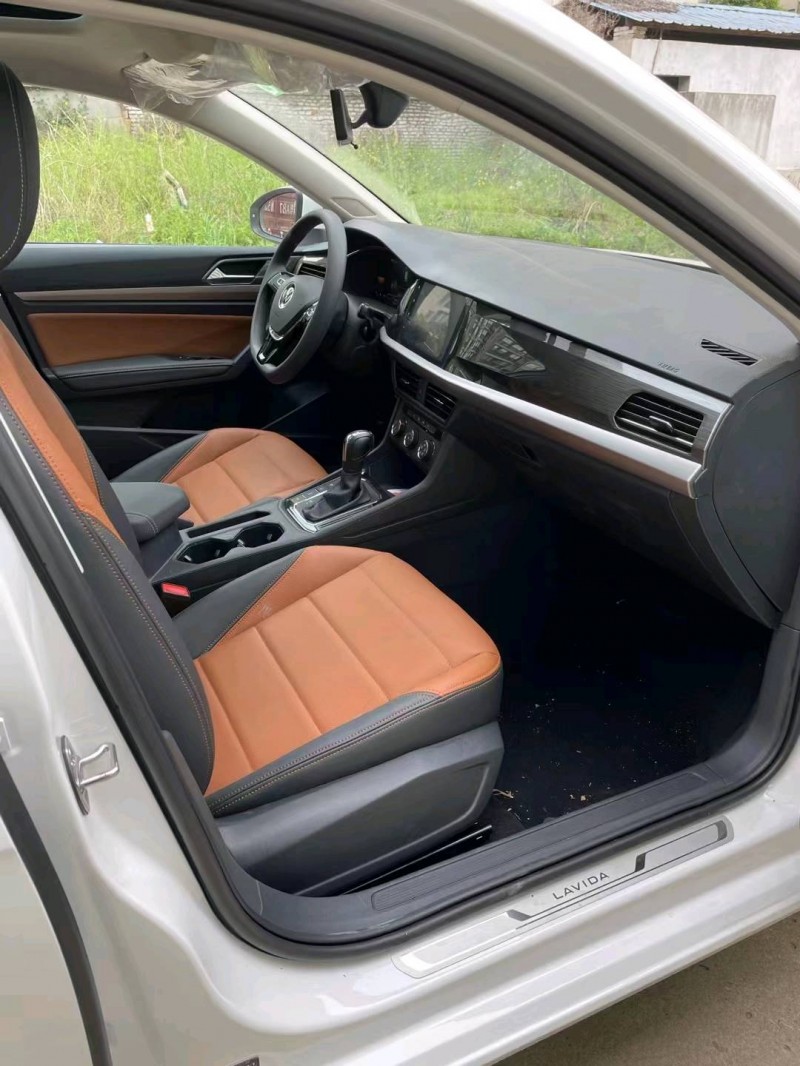 北京22年大众朗逸6