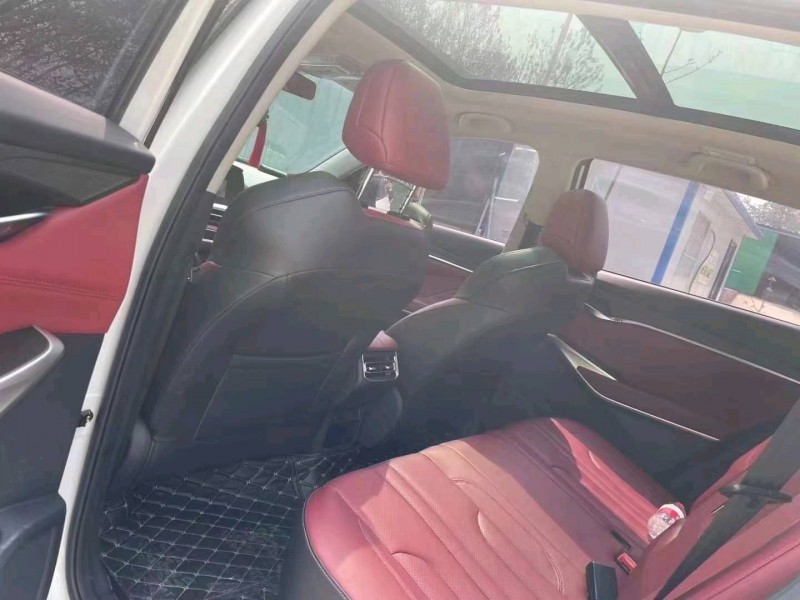 安陽20年長安汽車CS756