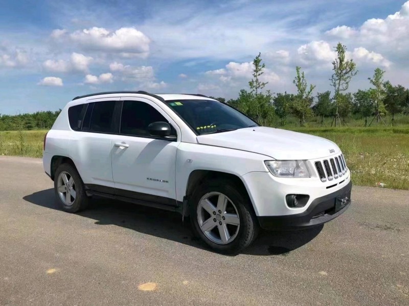 煙臺12年Jeep指南者2
