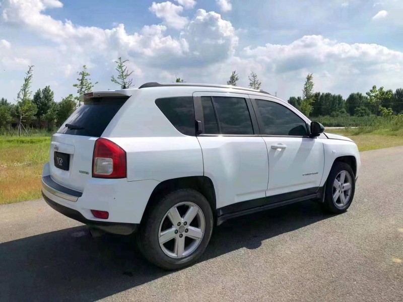 煙臺12年Jeep指南者7