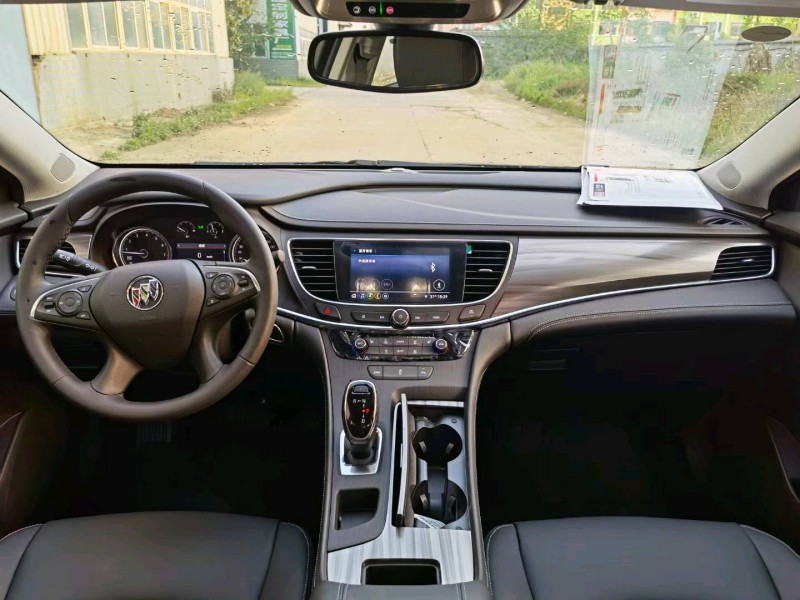 北京22年别克君越6