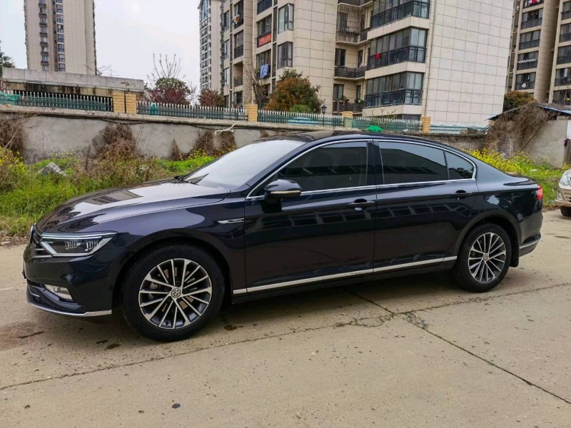 北京20年大众迈腾8