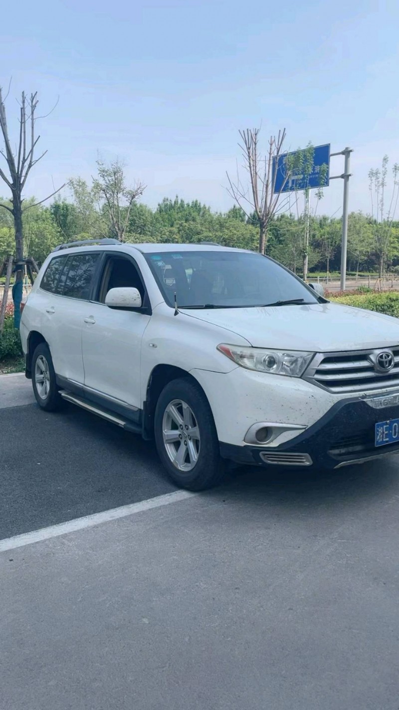 北京12年丰田汉兰达2