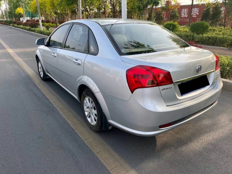 烟台16年别克凯越3