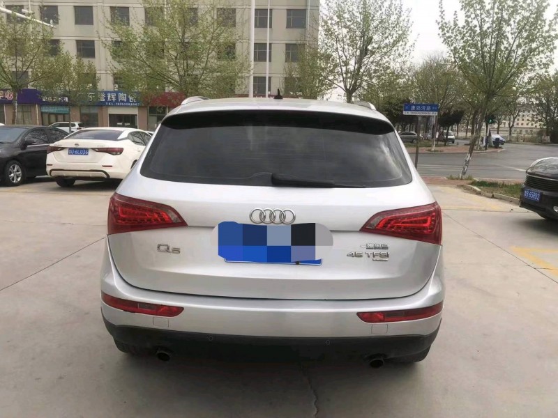 煙臺12年奧迪Q54