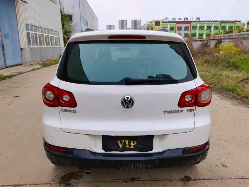 北京12年大众途观9