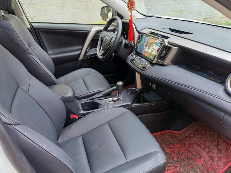 北京16年丰田RAV4荣放6