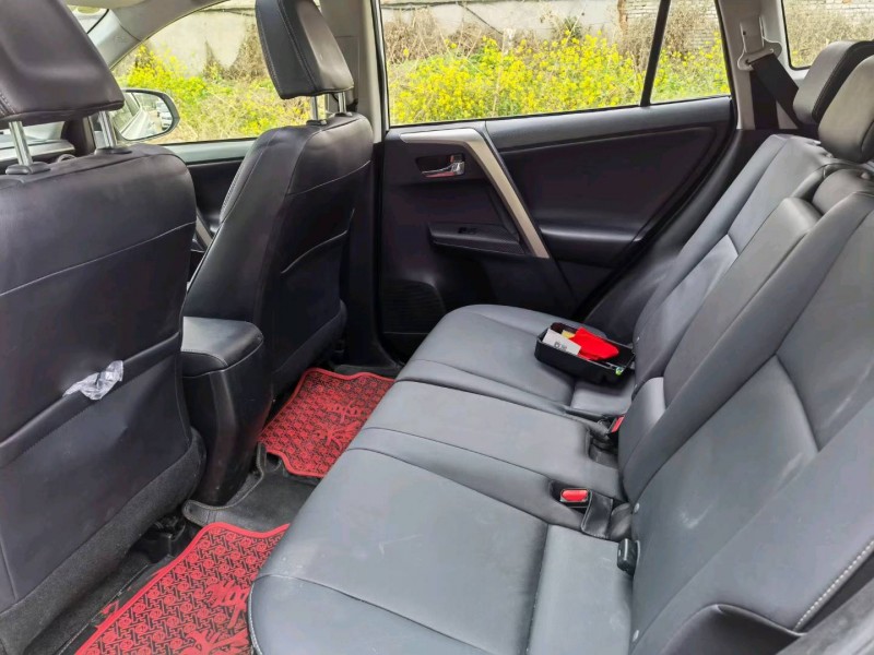 北京16年丰田RAV4荣放8