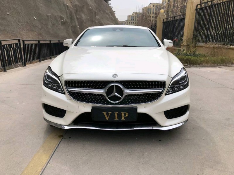 青岛17年奔驰CLS9