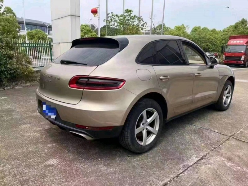 石家莊15年保時捷Macan5