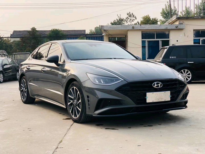 徐州21年现代索纳塔十4