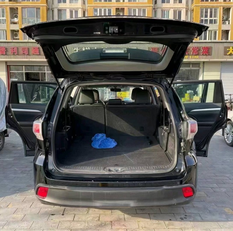 北京16年丰田汉兰达6