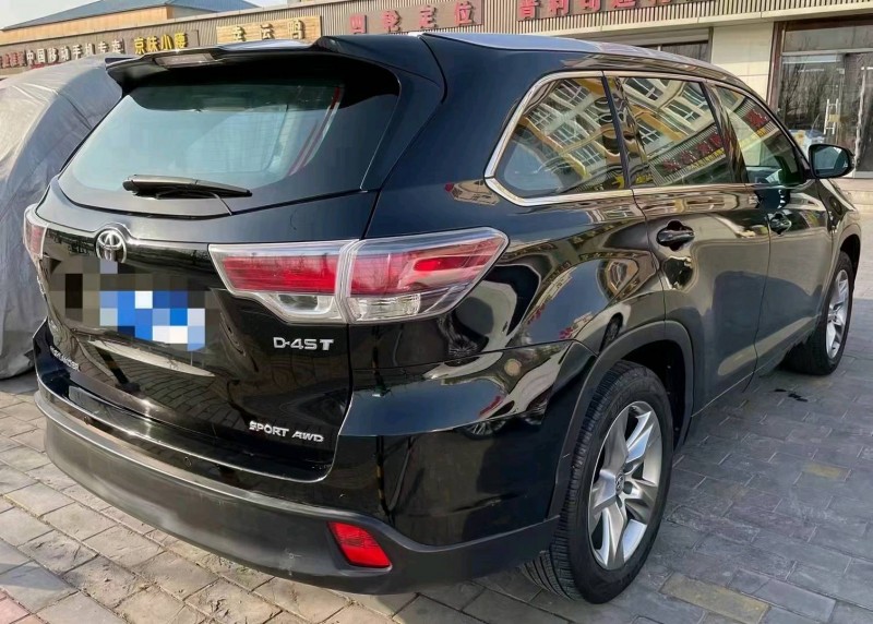 北京16年丰田汉兰达7