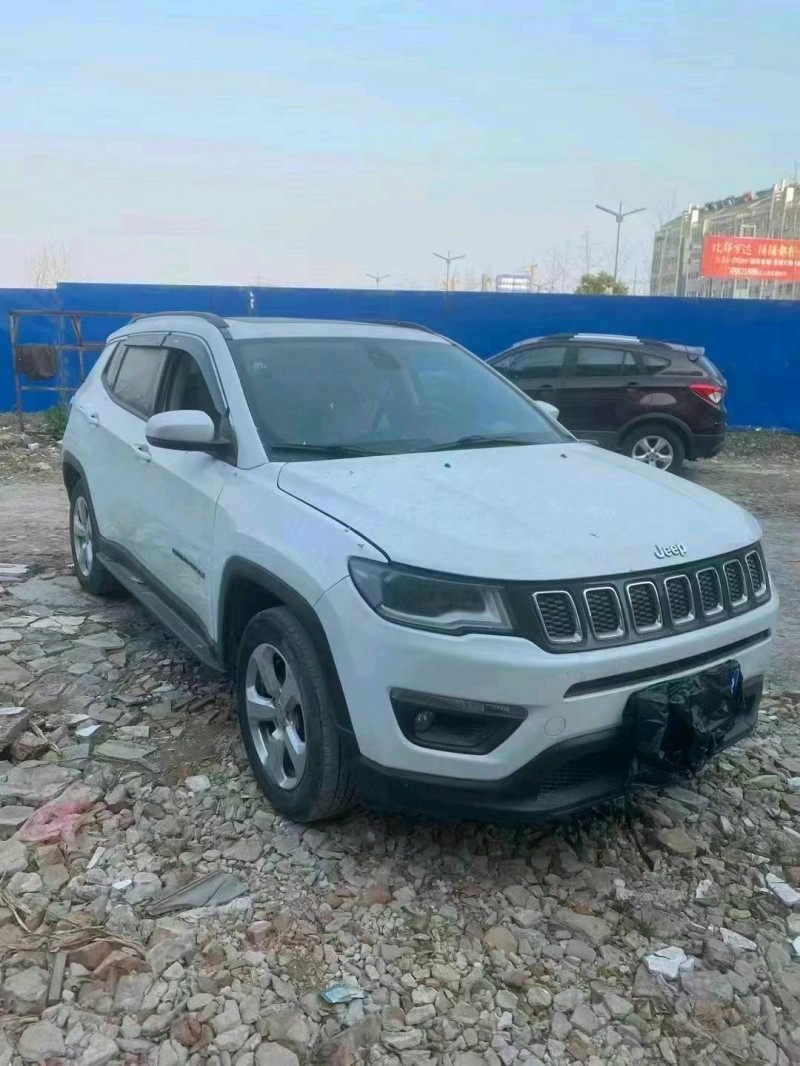 連云港17年Jeep指南者2