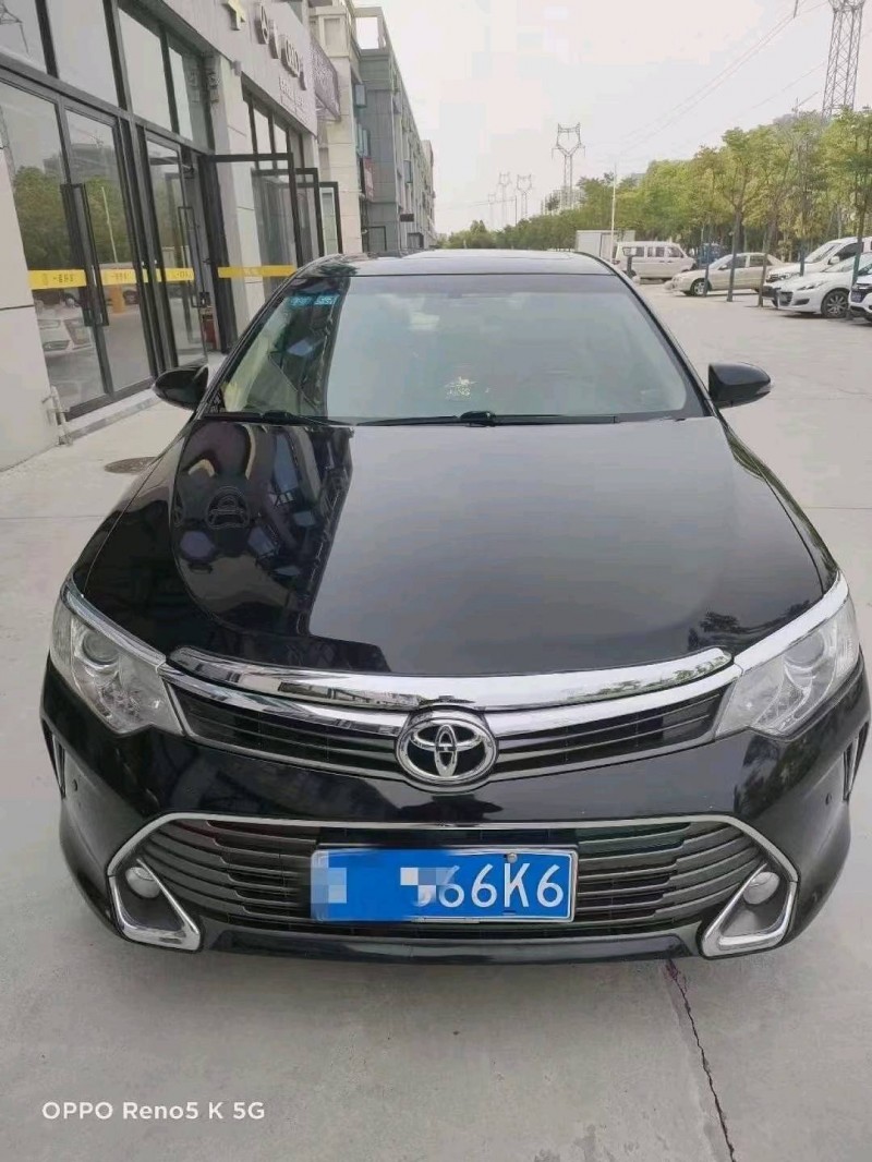 北京15年丰田凯美瑞8