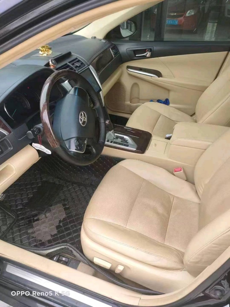 北京15年丰田凯美瑞3