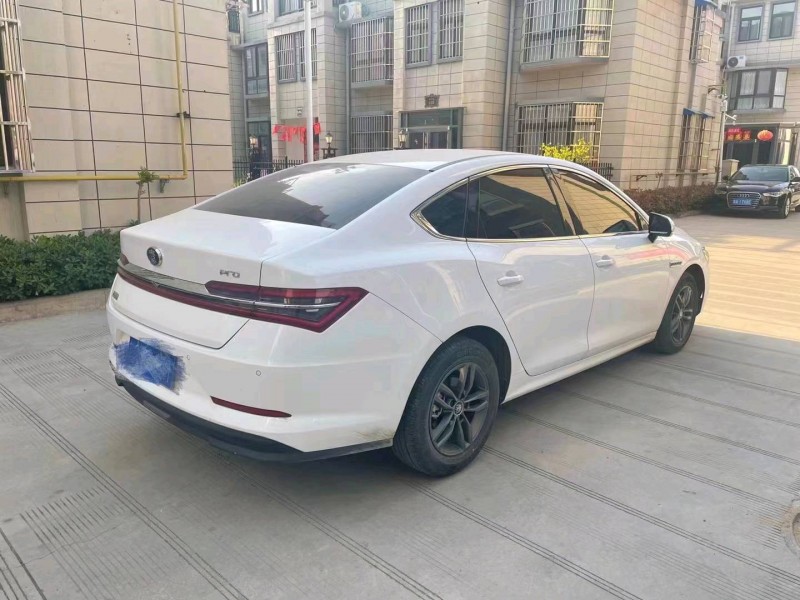 徐州19年比亞迪秦2