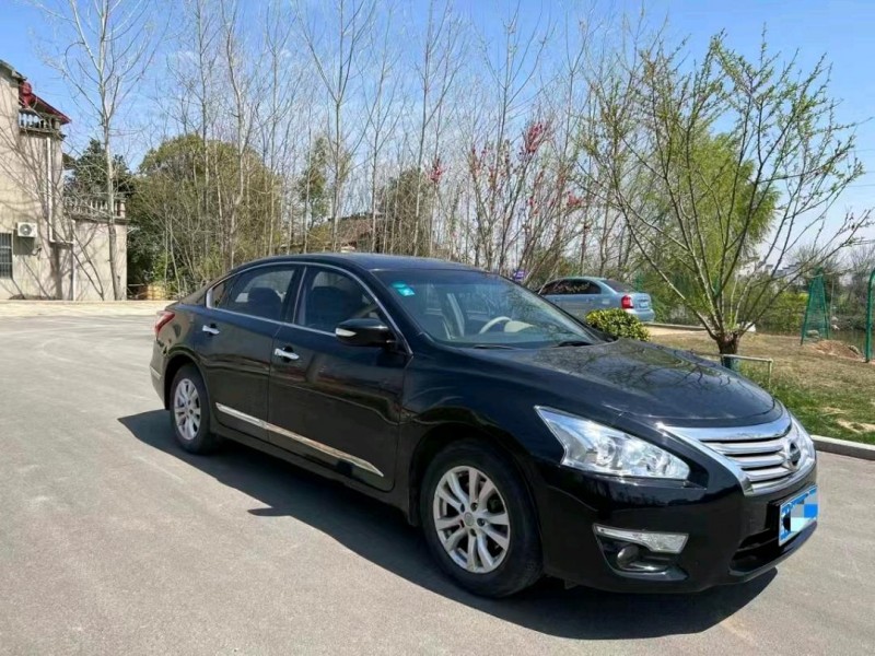 徐州14年日產天籟7