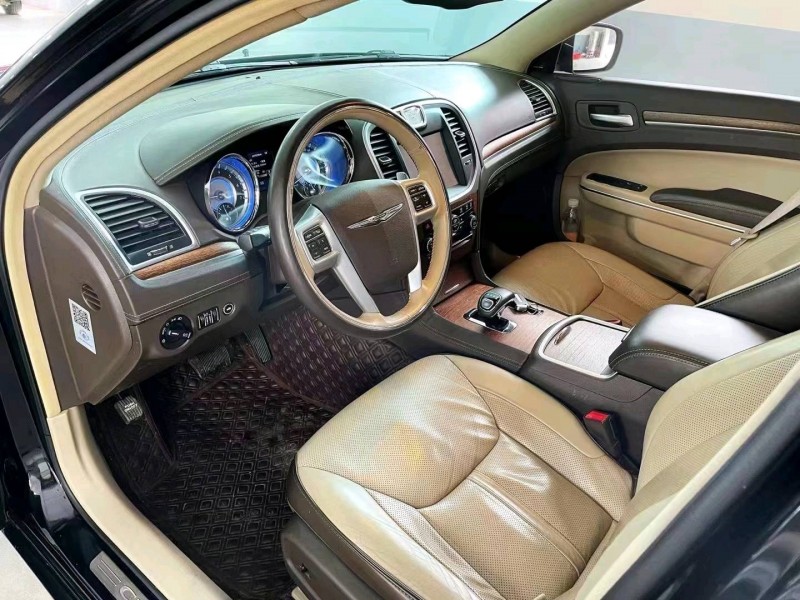 濰坊15年克萊斯勒300C3