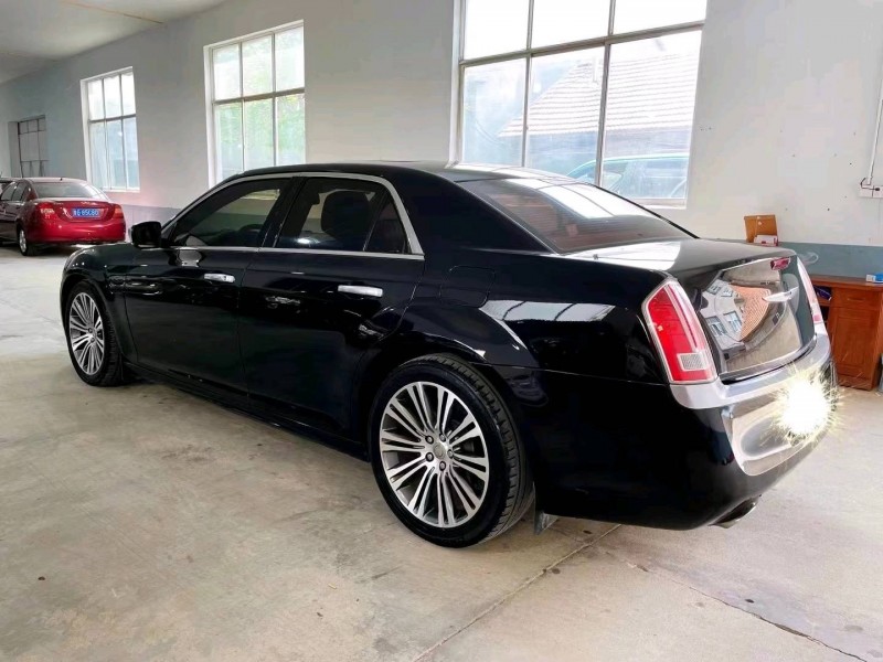 濰坊15年克萊斯勒300C7