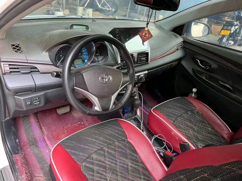 重慶16年豐田YARiS L 致炫6