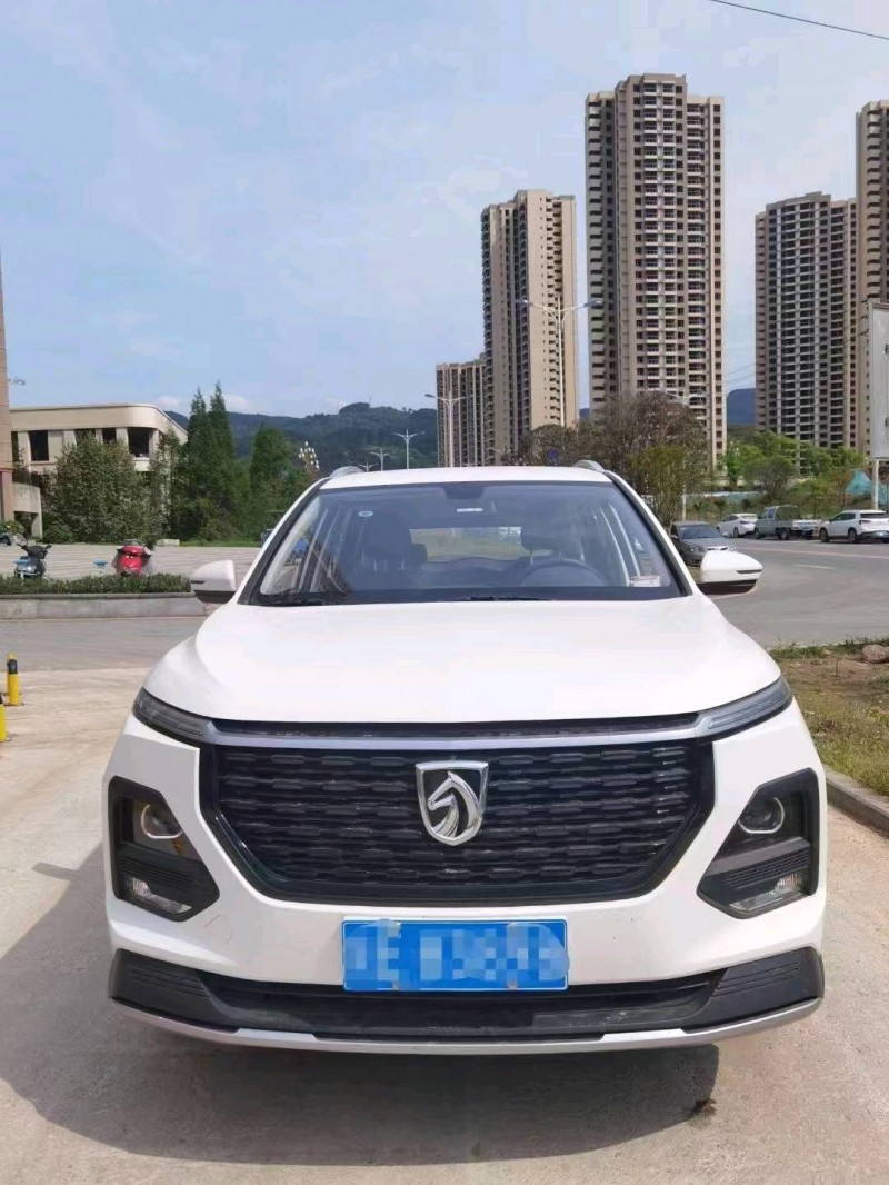 成都22年寶駿5309