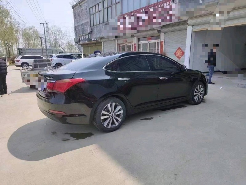 北京16年现代名图7