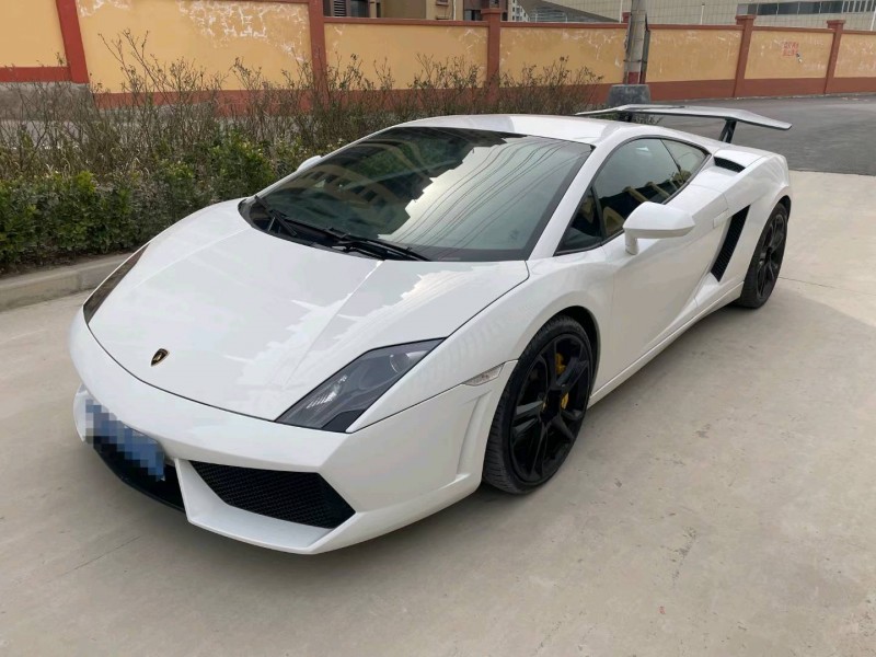 聊城11年蘭博基尼Gallardo2