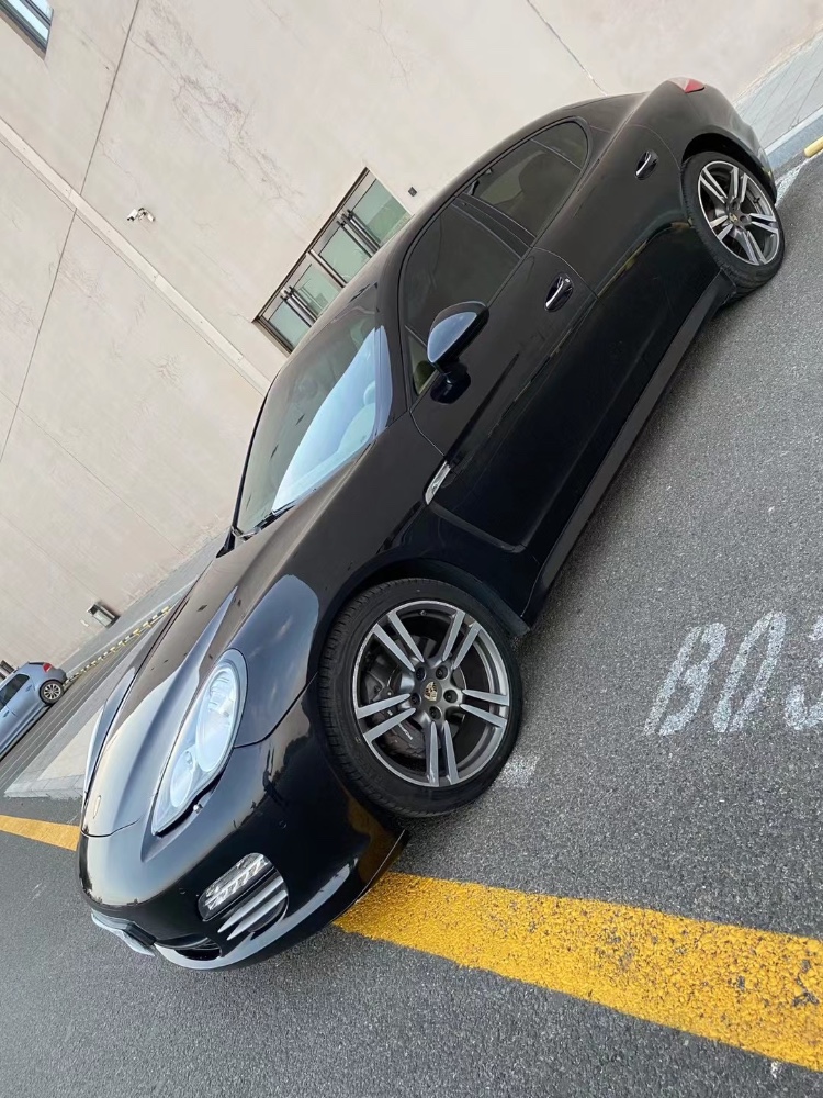 營口11年保時捷帕拉梅拉2