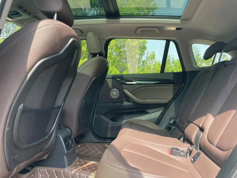 北京21年宝马X18